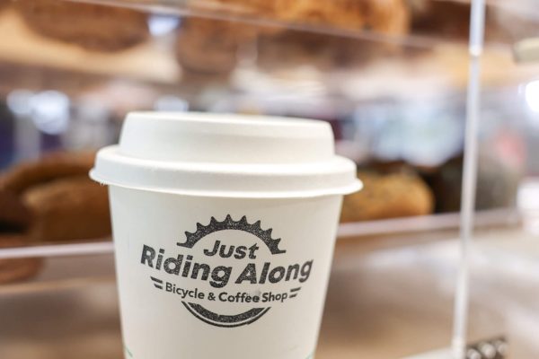 Coffee-infrontof-pastries
